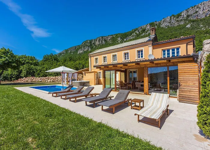 Atemberaubende Mit Whirlpool, Meerblick, Billard, Ping-pong, Privatpool, Grill * Bribir (Primorje-Gorski Kotar)