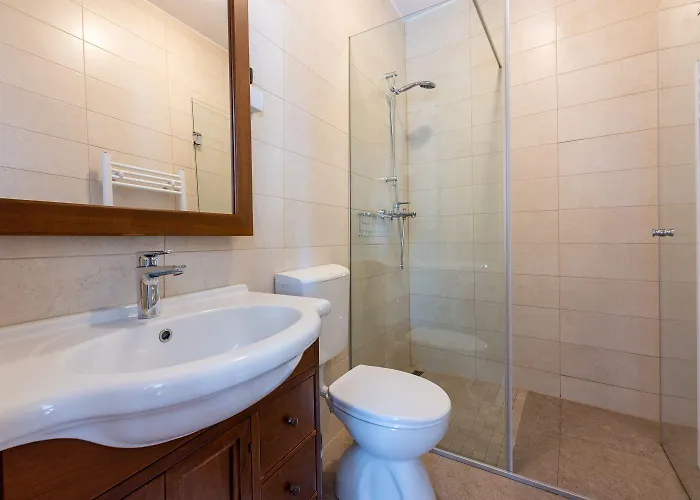 Atemberaubende Mit Whirlpool, Meerblick, Billard, Ping-pong, Privatpool, Grill