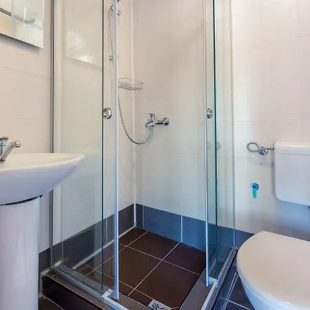 Vakantiehuis Atemberaubende Mit Whirlpool, Meerblick, Billard, Ping-pong, Privatpool, Grill *