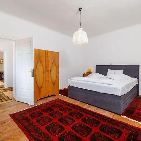 Holiday home Atemberaubende Mit Whirlpool, Meerblick, Billard, Ping-pong, Privatpool, Grill