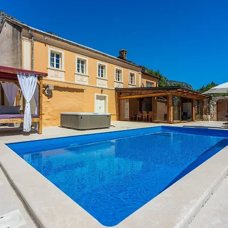 Atemberaubende Mit Whirlpool, Meerblick, Billard, Ping-pong, Privatpool, Grill * Bribir (Primorje-Gorski Kotar)