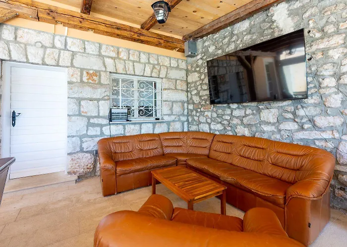 Atemberaubende Mit Whirlpool, Meerblick, Billard, Ping-pong, Privatpool, Grill Bribir (Primorje-Gorski Kotar)