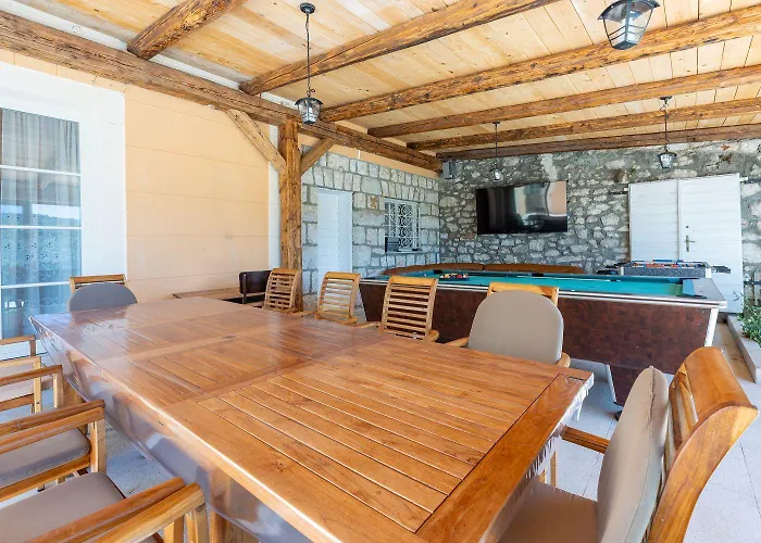Atemberaubende Mit Whirlpool, Meerblick, Billard, Ping-pong, Privatpool, Grill