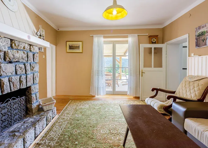 Casa de Férias Atemberaubende Mit Whirlpool, Meerblick, Billard, Ping-pong, Privatpool, Grill Bribir (Primorje-Gorski Kotar)